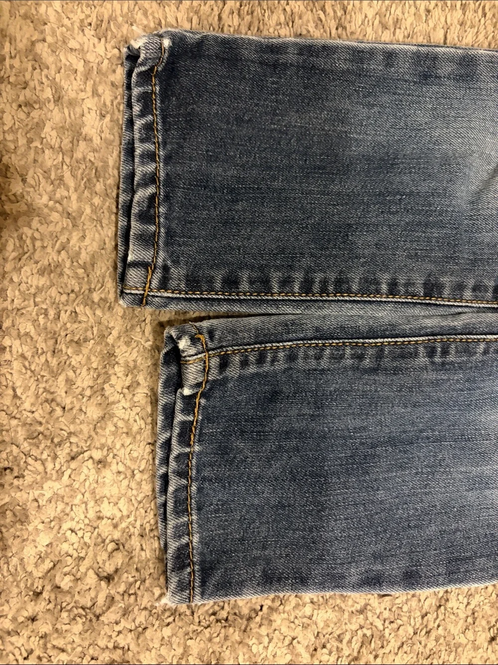 The Children's Place Medium Wash Denim Jeans - Boys